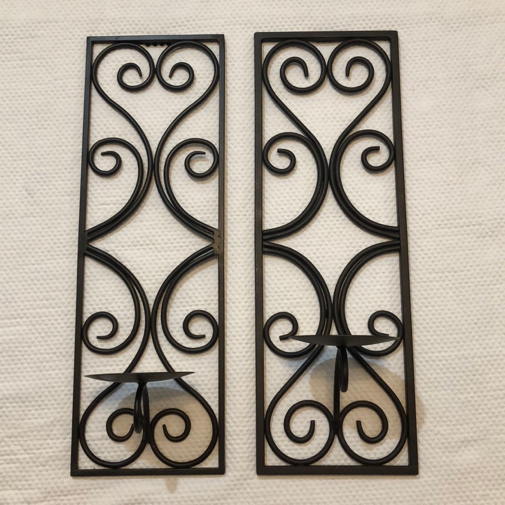 Set of 2 Candle Wall Hangers